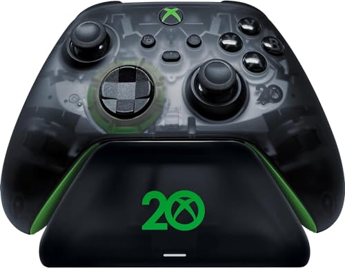 Razer Universelle Schnellladestation - Schnellladegerät für Xbox-Controller (Universelle Kompatibilität, Magnetkontaktsystem, Passend zu jedem Xbox-Controller) 20th Anniversary