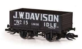 Peco - TT:120 Gauge - 7 Plank Open Wagon - J.W. Davison Livery (TTR-7021P)