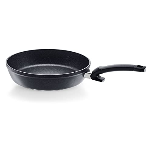 Fissler Adamant Comfort / Aluminium-Pfanne (28 cm) Bratpfanne- beschichtet, antihaftend, kratzfest - Induktion, Schwarz