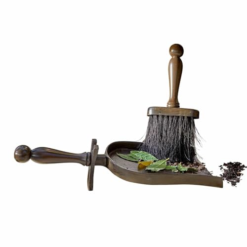Loberon Kehrset Fléty, mit Kokosborsten, Stilvolles Rost-Finish, Gartenhelfer, Gartenzubehör, Alltagshelfer, Aluminiumguss, Mangoholz, antikbraun