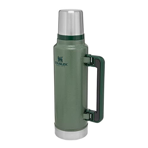 Stanley Classic Legendary Thermosflasche 1.4L - Thermos Hält 40 Stunden Heiß oder Kalt - Edelstahl Thermoskanne - BPA-Frei - Spülmaschinenfest - Hammertone Green