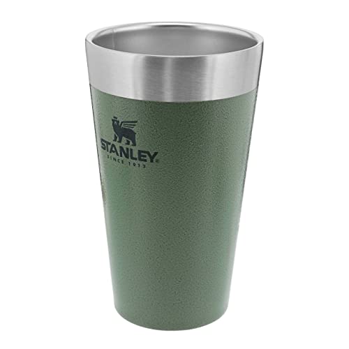 Stanley Adventure Stacking Bierkrug 473 ml - Edelstahl Thermobecher Hält 4 Stunden Kalt - BPA-Frei - Stapelbare Doppelwandiger, Vakuumisolierter Thermotasse - Spülmaschinenfest - Hammertone Green