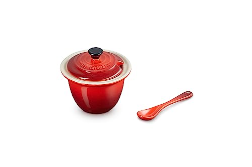 Le Creuset Serviertöpfchen mit Löffel aus Steinzeug, Ø 10.2 cm, 0.2 L, Kirschrot, 70801160600100