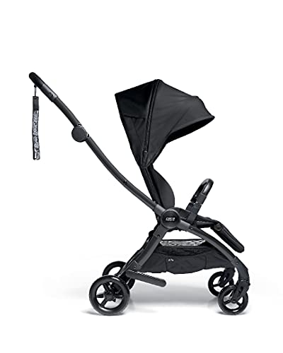 Mamas & Papas Airo Kinderwagen, leicht, einhändig zusammenklappbar, kompakte Aufbewahrung, flacher Sitz, 7,6 kg, Schwarz