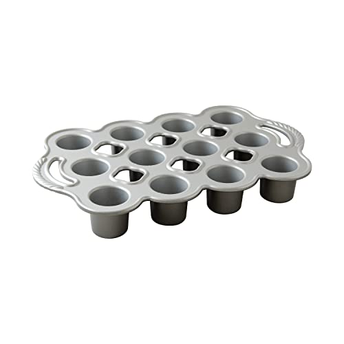 Nordic Ware Kleine Popover Pfanne aus Aluminiumguss, 1/4 Tassen, 12 Mulden, silber/grau