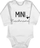 Body langarm Mädchen Junge - Zur - Mini Nachname | Schwangerschaft verkünden Geschenk Geburt Baby - 3/6 Monate - Weiß - nachnamen babybody geschenkidee+für+werdende+mütter