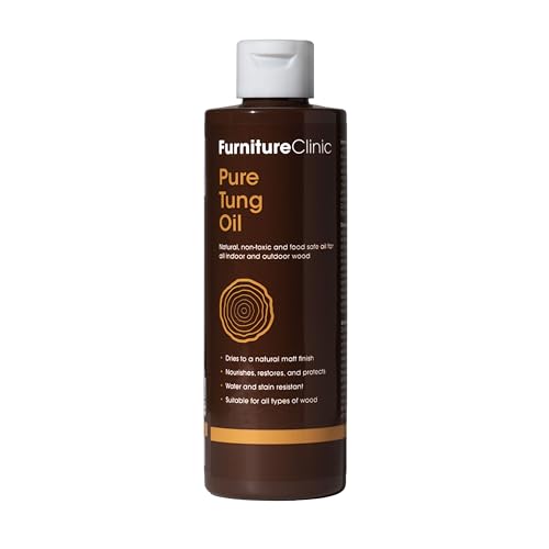 Reines Tungöl von Furniture Clinic - nährt, schützt und verschönert alle Holzgegenstände. Tung Oil ist ein 100% natürliches, lebensmittelechtes Öl für Holz im Innen- und Außenbereich - 500ml