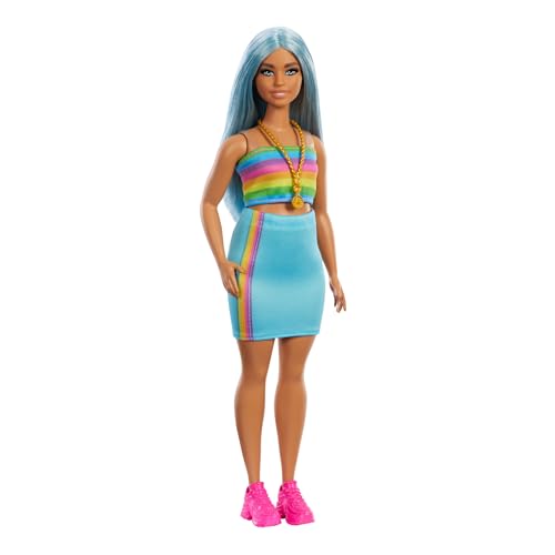 Barbie Fashionistas Puppe Nr. 218 mit Langen, blauen Haaren, Regenbogenoberteil und türkisfarbenem Rock, Modepuppe zum Sammeln anlässlich des 65. Jubiläums, HRH16