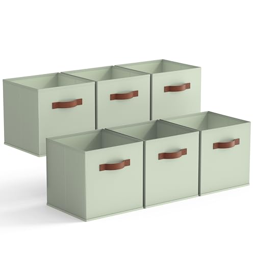 GRANNY SAYS Aufbewahrungswürfel Stoff, 6 Stück Aufbewahrungsboxen für Würfelregal, Regalkörbe 26,7 x 26,7 x 28cm Salbei Grün Regalboxen mit Griffen, Stoffkisten Aufbewahrung für Kallax Regal Faltboxen