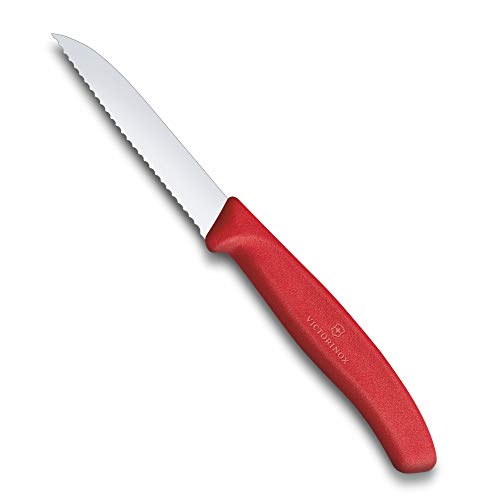 Victorinox, 6.7431, Swiss Classic, Gemüsemesser, Extra scharfe Klinge, mit Wellenschliff, robuster Kunststoff-Griff, Rot, Made in Switzerland, Spülmaschinengeeignet