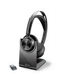 Plantronics Voyager Focus 2 UC schnurloses Headset + Ladestation (Poly) – Active Noise Cancelling (ANC) – lange Sprechzeit – Verbindung zu PC/Mac/Mobilgerät per Bluetooth – Teams, Zoom & mehr