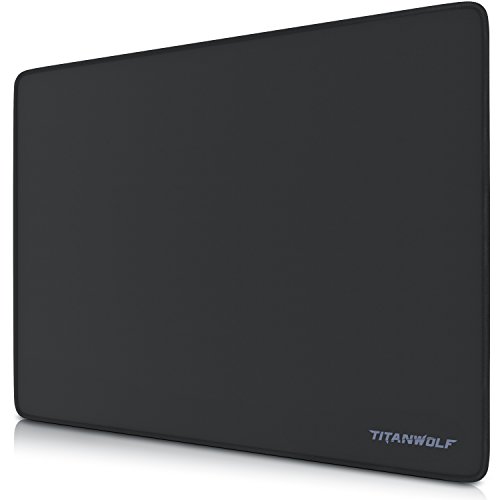 TITANWOLF - XL Gaming Mauspad Titanwolf - 440 x 350mm - XL Mousepad - Tischunterlage Large Size - verbessert Präzision und Geschwindigkeit - Gummiunterseite für stabilen Halt auf glatten Oberflächen
