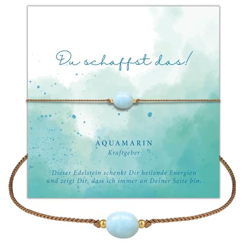 happymaker - Edelstein Armband Aquamarin Damen, handgefertigt Edelstein Armband mit Goldperlen und Geschenkverpackung, Mutmacher und Motivations Geschenk, Geburtsstein März Fisch