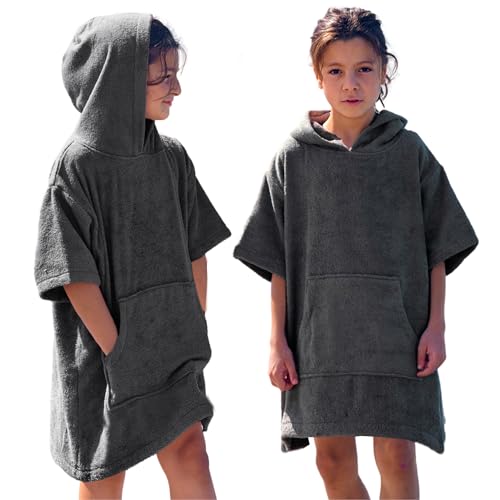 CalmyBEACH Frottee Badeponcho Kinder Mädchen - Jungen Surf Poncho 100% Baumwolle Strandponcho Handtuch mit Kapuze Umziehhilfe Surfponcho Bademantel (Alter 6-9, Anthrazit)