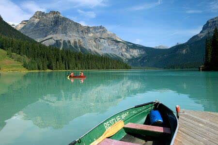 adrium Holz-Bild 60 x 40 cm: Bootsverleih in Emerald Lake, Kanadische Rocky Mountains(4800842)