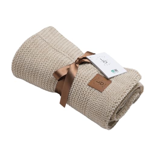 Little Dedi Weiche Strick Babydecke mit Sternchen, Geschenk zur Geburt für Mädchen & Jungen, 80x100 cm. Beige, OEKOTEX 100 Zertifiziert, Kuscheldecke, Ideal für Babyschale, Geschlächstneutral