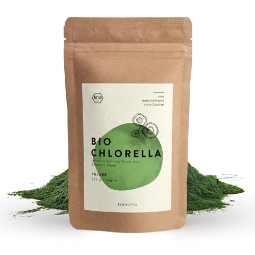 BIONUTRA® Chlorella-Pulver Bio 250g, nach EU-ÖKO-Standard hergestellt, 2-Monatverpackung, membrangebrochen, rückstandskontrolliert, vegan, laktose- & glutenfrei, Bio-Qualität ohne Zusätze