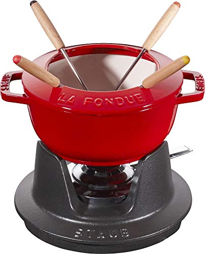 STAUB Fondue Set mit 4 Gabeln, Gusseisen, 16 cm, 1,1 l, Geeignet für Käse- Schoko- und Fleisch-Fondue, Kirschrot
