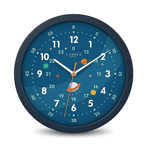 Cander Berlin MNU 1230 A Kinderwanduhr lautlos 30,5 cm Astronaut analog Lernuhr Jungen Mädchen Kinderzimmer ohne Tickgeräusche