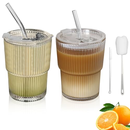 QGGTQG 450ml Glasbecher mit Deckel und Strohhalm 2 Stück Kaffeebecher Travel Mug Glas Smoothie Becher Geriffelte Glasbecher Luftdicht Wasserdicht Design für Tee, Milch, Eiskaffee, Latte, Saft