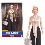 BARBIE Rebecca Welton - Sammelpuppe, Ted Lasso Kollektion, champagnerfarbene Bluse, maßgeschneiderte Hose, goldfarbene Ohrringe, Handtasche, für Kinder ab 3 Jahren, HJW93