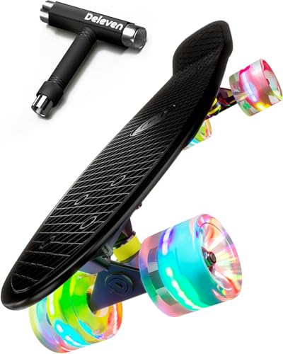 Deleven Skateboard mit LED Rollen, Skate Tool und ABEC 7 Lager - Kinder Erwachsene Anfänger - 56 cm