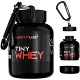 maxedoutlabs - TinyWhey - Mini Bottle Trichter - Behälter für Fitness Pulver Supplements - Anhänger box - Gym Whey Protein Geschenkbox - Schlüsselanhänger
