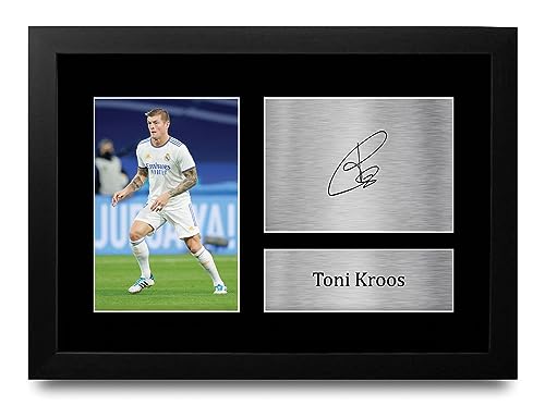 HWC Trading FR A4 Toni Kroos Real Madrid Geschenke Gedrucktes Signiertes Autogramm Foto für Fußball Anhänger and Fans - A4 Gerahmt