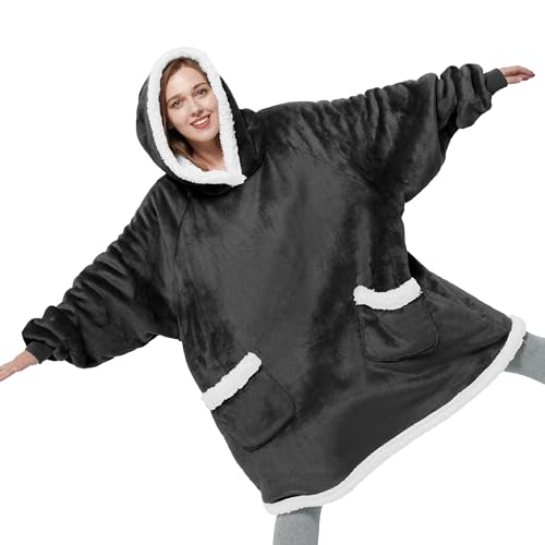 BEDSURE Hoodie Decke mit Ärmeln und Kapuze - Sherpa Deckenpullover als Geschenke für Frauen, Übergroßer Kuschelpullover Damen, Tragbare Decke zum Anziehen Erwachsene Anthrazit 95x83 cm