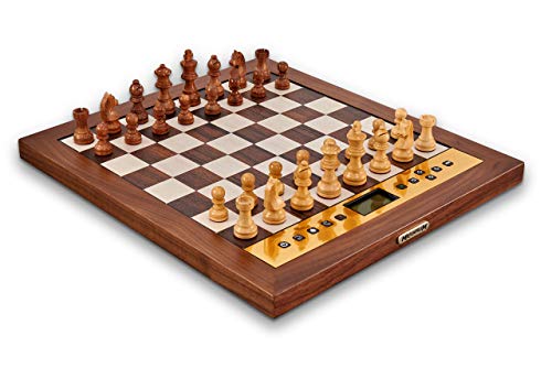 Millennium The King Performance Schachcomputer – Ästhetik, einfache Bedienung & vielseitige Funktionalität perfekt vereint. Mit LED-Zuganzeige & automatischer Spielstärkeanpassung in edlem Holzdesign