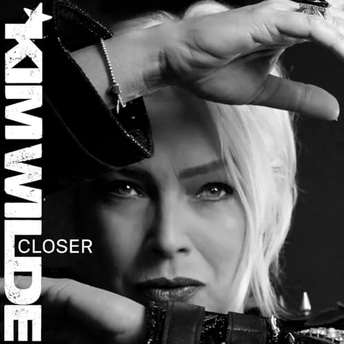 Closer (Digipak)