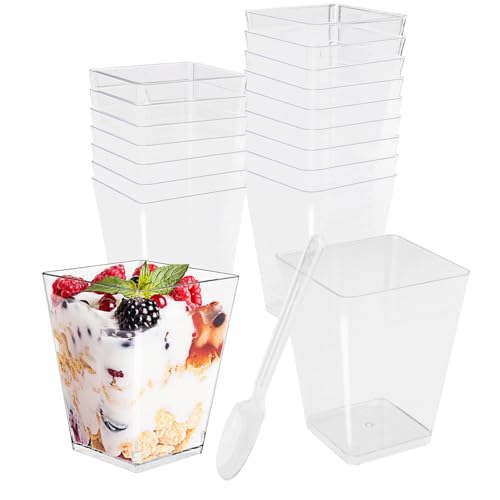 Vexillic Dessertgläser Plastik 150 ml, 50 Stück Desserttassen Eckig Dessertbecher mit Löffeln DIY Dessertschalen Wiederverwendbar für Eis Pudding Mousse Party Picknick