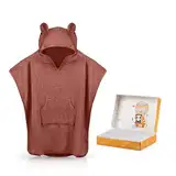 Fuchs&Panda® Badeponcho Kinder EXTRA warm, weich & kuschelig (100% Bambus) | Badeponcho Baby & Kinder Badeponcho | Handtuch Poncho Kinder mit toller Geschenkverpackung (Purpur-rot)