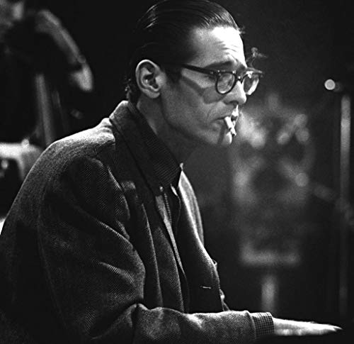 Poster Bill Evans Pianist Schwarz und Weiß Zigarette Concernt Jazz Piano