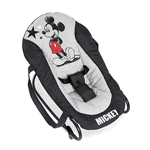 Hauck Babywippe Rocky im süßen Disney Design, Einhändig Verstellbare Rückenlehne, Schaukelfunktion und Wippfunktion, Leicht Tragbar mit Tragegriff, 3-Punkt-Gurt (Mickey Stars)