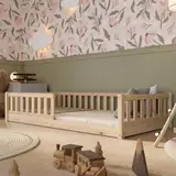 Crazy Pine Kinderbett 120x200 cm – Massives Montessori Bodenbett aus Holz mit Rausfallschutz – Sicheres Kleinkindbett – Skandinavisches Design, Leichte Montage - Crazy Basic