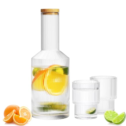 VITEVER Glas-Nachttisch-Wasserkaraffe mit Deckel und Glaskaraffe Set,Vintage-Wasserkrug aus geriffeltem Glas gerippte Karaffe Glaswaren Trinkgläser für Nachttisch – 765ml