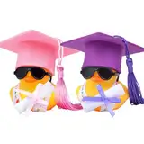 Mwmoeen Lustige Akademiker Gummiente mit Diplom, 2 stück Gummi Ente Auto Armaturenbrett Dekoration mit Graduierung Hut Schärpe Brille Schärpe, Bachelor Geschenk 2025 bei Prüfungen Abschlussfeier