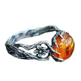 FUKAJOMFEN Ring im Ethno-Stil, eingelegter Bernstein, exquisiter orangefarbener transparenter Stein, offener Ring, Vintage-Schmuck für ältere Menschen, Siehe Abbildung