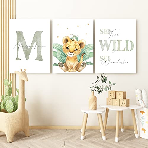 Pandawal Kinderzimmer Bilder mit Spruch und Name Safari Tiere 3er Poster- Set für Mädchen und Junge Wandbilder