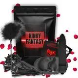 7 Piece Geschenkset – Erotisches Set mit Cock Ring, Federkitzler, Augenmaske, Würfelspiel, Peitsche, Bullet Vibrator und Rubbelkarte für unvergessliche erotische Erlebnisse (KINKY FANTASY)