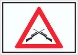 Achtung Schusswaffengebrauch Aufkleber Symbol A8 (52x74mm)