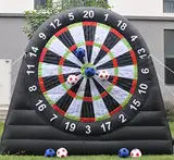 V-infla Aufblasbares Fußball-Dartboard mit Gebläse und 8 aufblasbaren Bällen für Outdoor-Sportspiele (3 m hoch, schwarz)