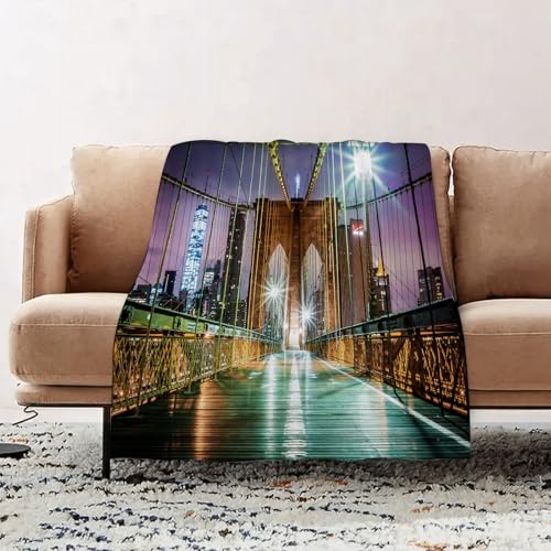 EOMKSE Kuscheldecke Flauschig Decke - weiche warme Fleecedecke 150x200cm als Decke Sofa,Leere Fußgängerpromenade auf der Brooklyn Bridge vor Sonnenaufgang.,Wohndecke oder Couchdecke überwurf
