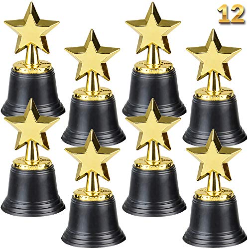 Bedwina Stern Trophäen – Packung mit 12 Stück – 11,4 cm Große Goldene Trophäen als Party Pokale, Requisiten, Belohnungen, Gewinnpreise, Pokal Fußball, Wettbewerbe für Kinder und Erwachsene