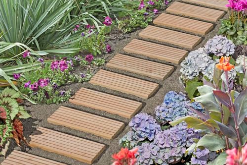 Rollweg aus Lärchenholz – Flexibler Holz-Gehweg für Garten, Teich & Terrasse - 2,5 m lang (25 cm) Gartenweg, Holzweg aus Lärche, zum Ausrollen - Witterungsbeständig für den Garten