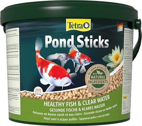 Tetra Pond Sticks - Fischfutter für alle Teichfische, unterstützt gesunde Fische und klares Wasser im Teich, 10 L Eimer