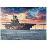 MyPuzzle EIN Schiff der US-Marine verlässt die Bucht von San Diego und fährt in den Pazifischen Ozean - Premium 1000 Teile Puzzle - MyPuzzle Sonderkollektion von Puzzle Galaxy