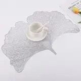 Hosoncovy 4er Pack Ginkgo Biloba Dekorative Tischsets PVC Tischsets Hohl Tisch Tischsets Hitzebeständig rutschfeste Tischsets Blatt Tischset für die Wohnküche (Silber)