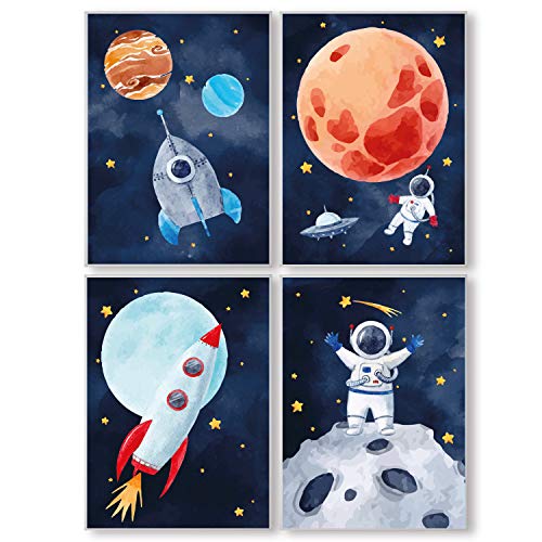 Pandawal Kinderzimmer Deko Junge und Mädchen Bilder Astronaut/Planeten Raketen 4er Poster Set Weltraum Kinder/Babyzimmer (T11) DIN A4 groß